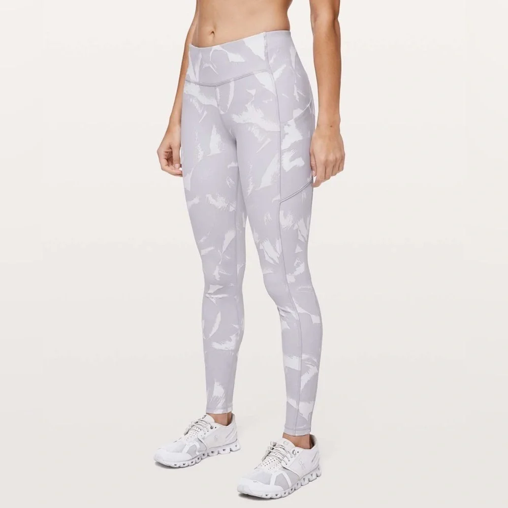 Lululemon Speed Up Tight 28